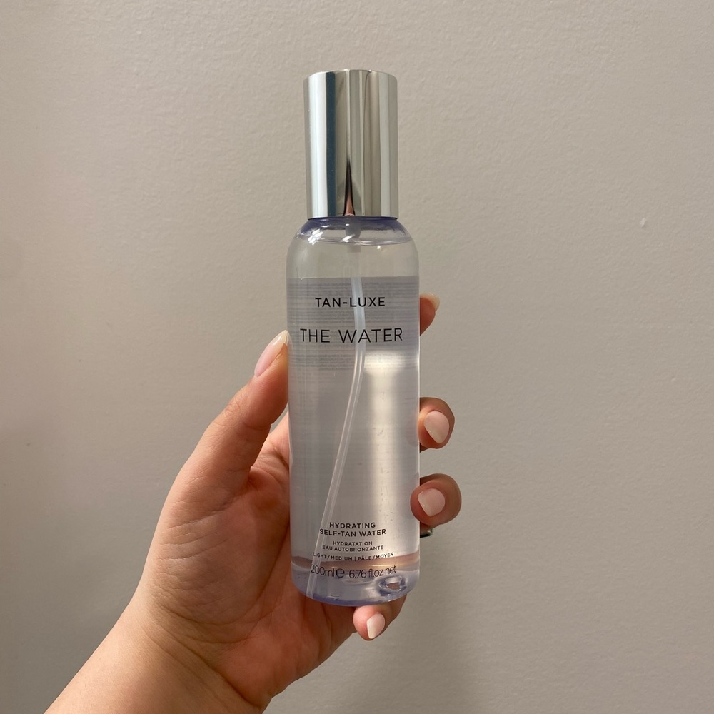 Tan luxe THE WATER